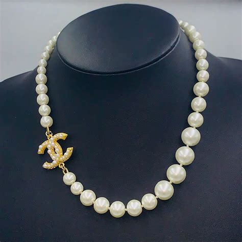 necklace pearl chanel|chanel pearl necklace vintage.